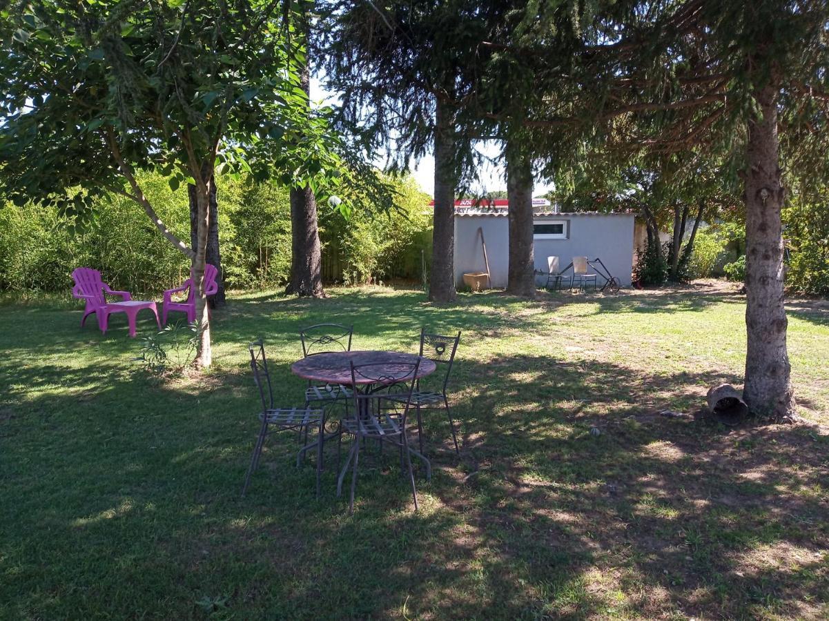 Appartements Et Valréas Exteriér fotografie