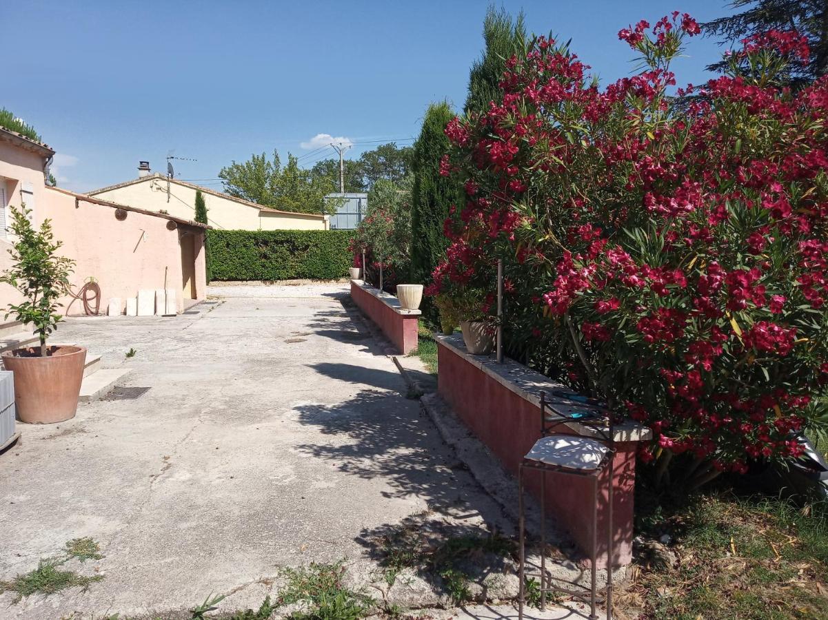 Appartements Et Valréas Exteriér fotografie