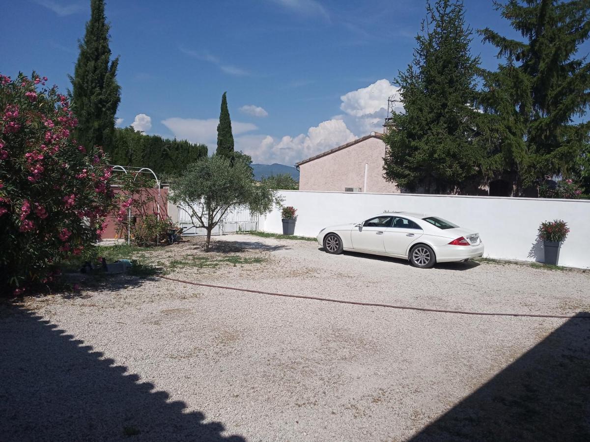 Appartements Et Valréas Exteriér fotografie