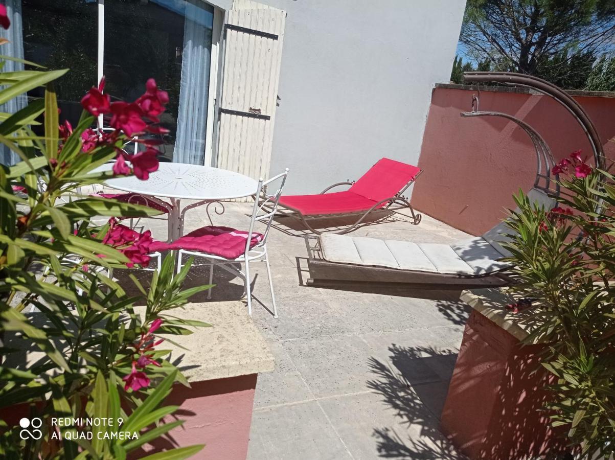 Appartements Et Valréas Exteriér fotografie