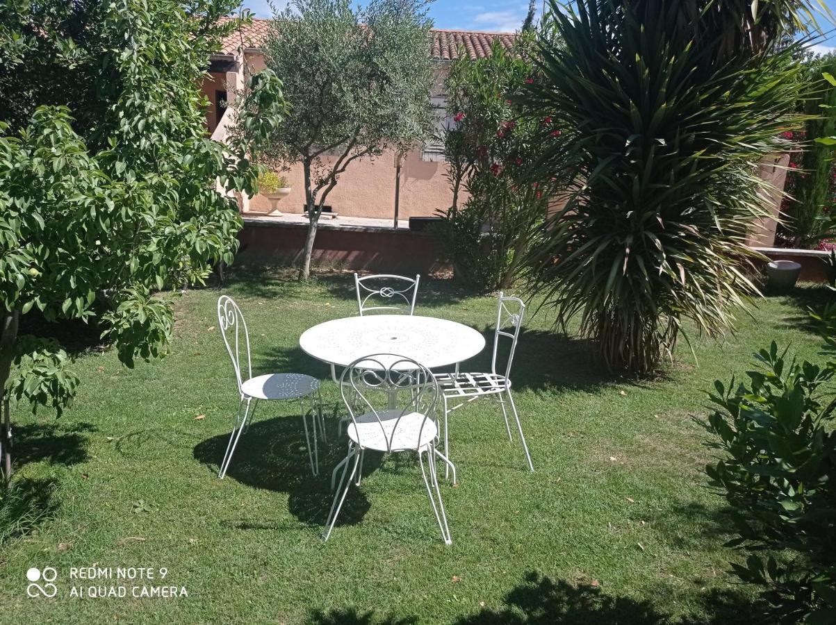 Appartements Et Valréas Exteriér fotografie